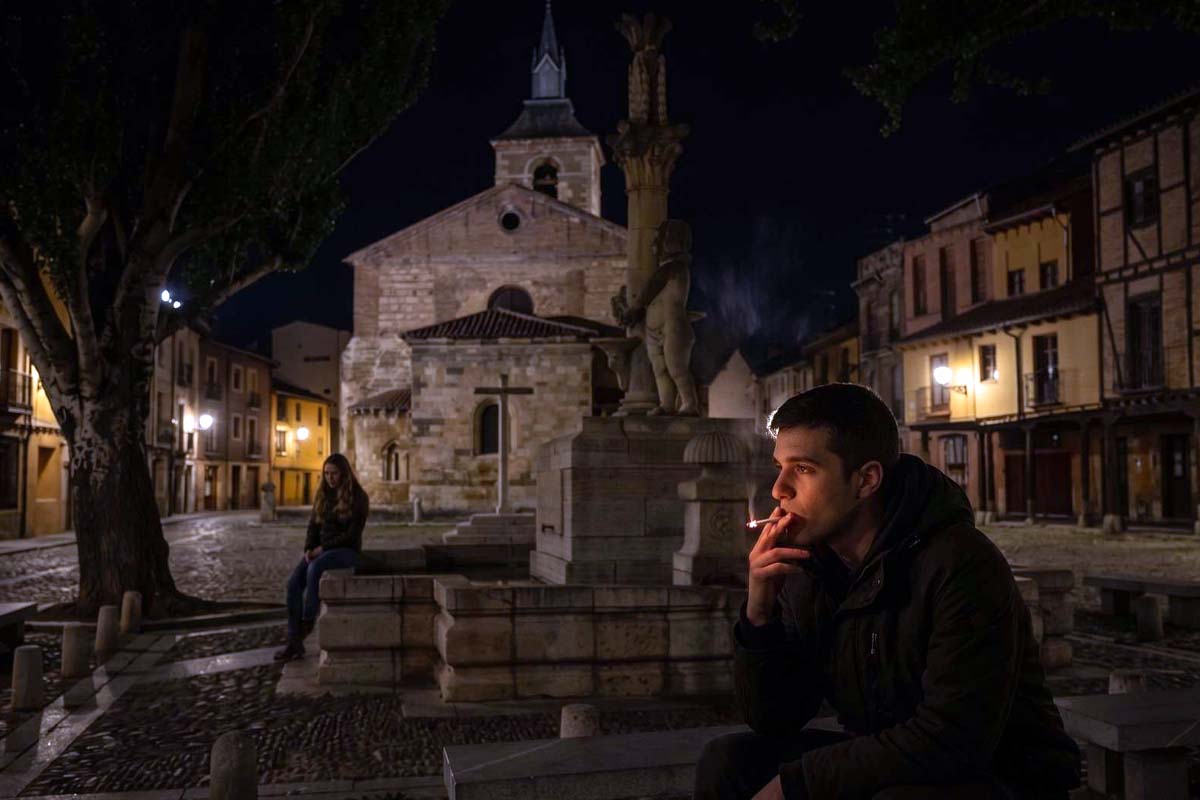 A la luz de un cigarro